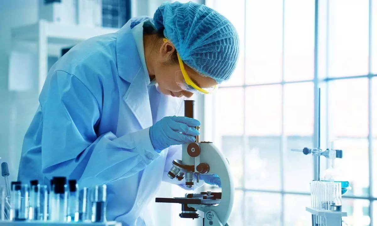 Laboratory researcher